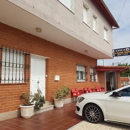Pension Paxaro Negro Sanxenxo Exterior photo
